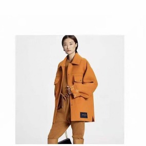 루이비통 오렌지 컬러 자켓   Louis Vuitton Orange Color Jacke